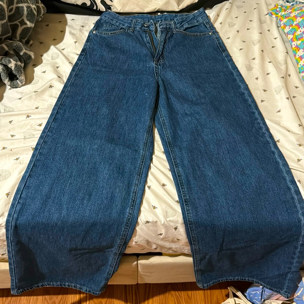 COPY - Wide leg jeans!